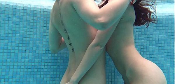  Lady and Lizzy hot underwater lesbians